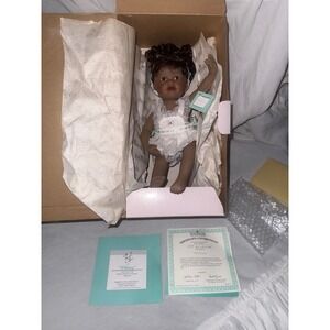 Ashton Drake Whitney Porcelain‎ Doll Yolanda Bello COA Collectible